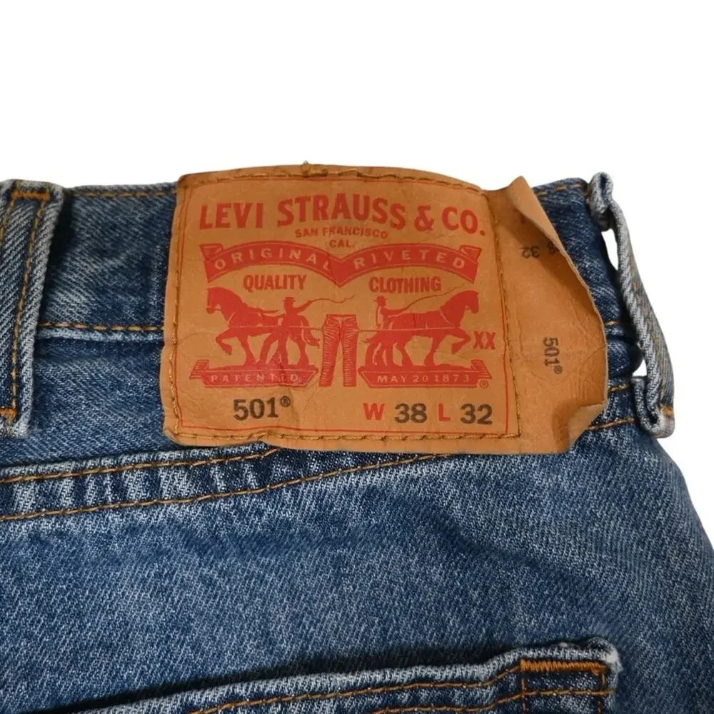 Levi's Men's 501 Straight Leg Button Fly Jean 38x32